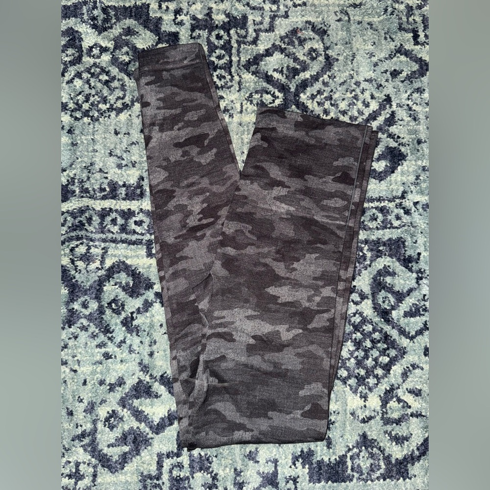 SPANX seamless camo full length legging